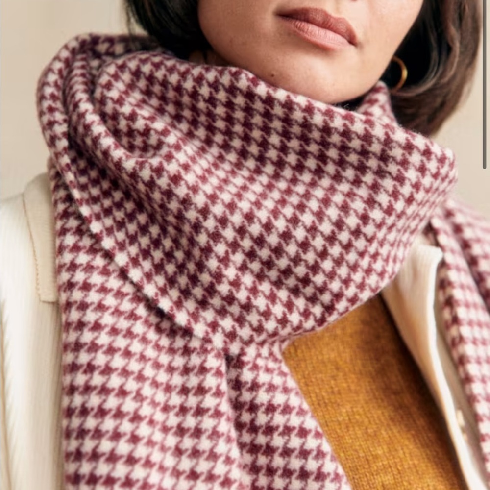 NWT Sezane Seraphine Scarf
